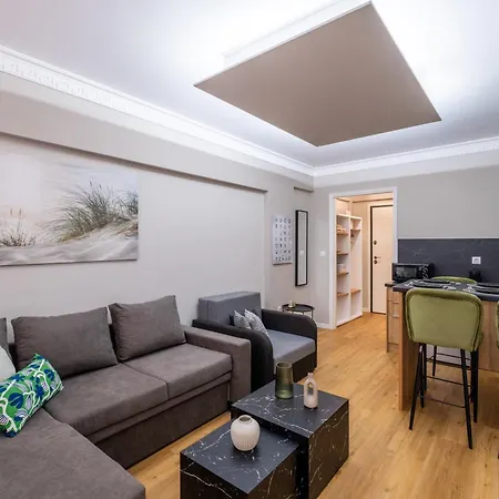 Ermou Central Studios And Suites!-2